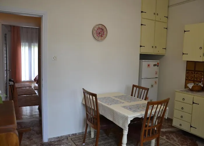 Daizy\'S Apartment